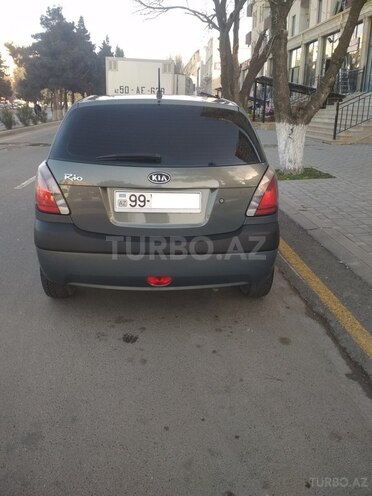 Kia Rio 2006, 85,000 km - 1.4 l - Sumqayıt