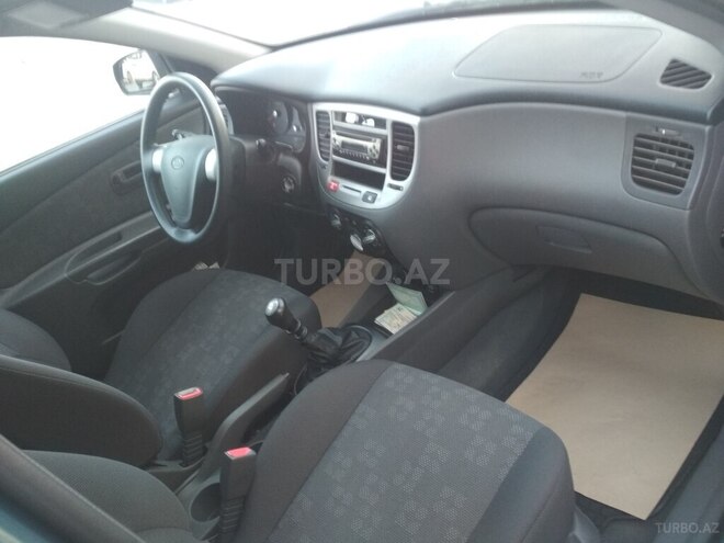 Kia Rio 2006, 85,000 km - 1.4 l - Sumqayıt
