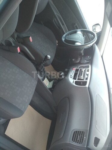 Kia Rio 2006, 85,000 km - 1.4 l - Sumqayıt