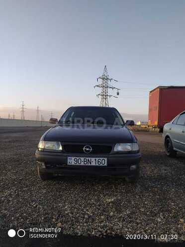Opel Astra 1995, 296,000 km - 1.6 л - Sumqayıt
