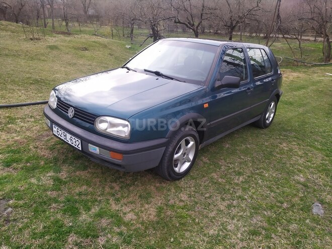 Volkswagen Golf 1993, 298 km - 1.8 l - Zaqatala