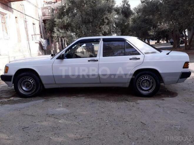 Mercedes 190 1992, 330,000 km - 1.8 l - Bakı
