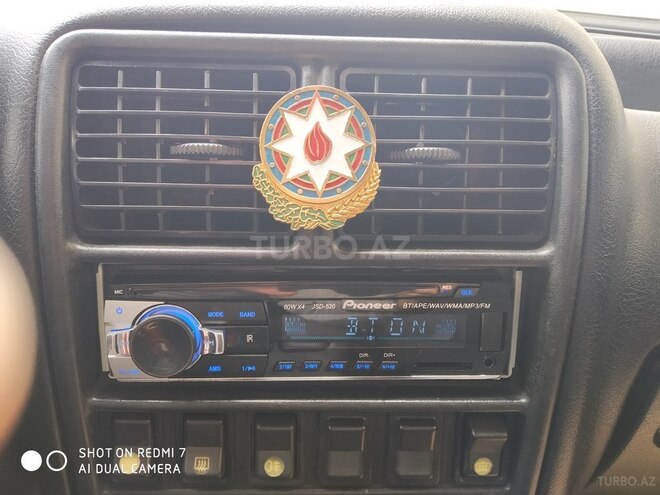 GAZ 31105 2004, 212,000 km - 2.4 l - Bakı