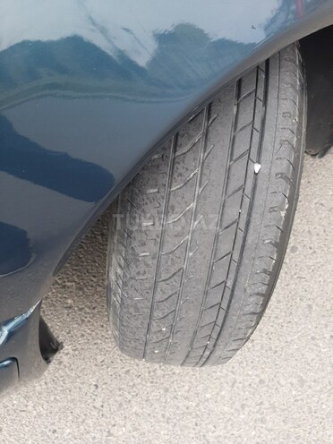 Mercedes E 240 1999, 369,000 km - 2.6 l - Bakı