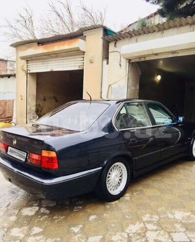 BMW 520 1994, 3,680,000 km - 2.0 л - Bakı