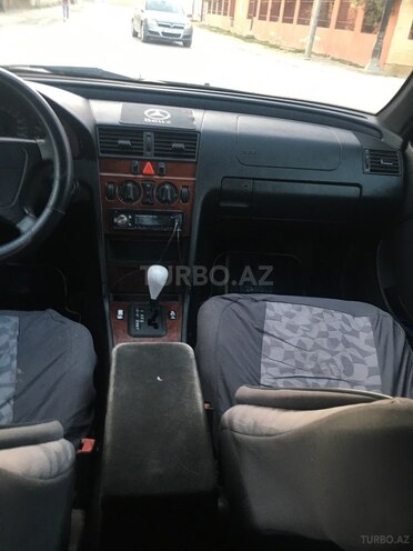 Mercedes C 180 1998, 254,525 km - 1.8 л - Bakı