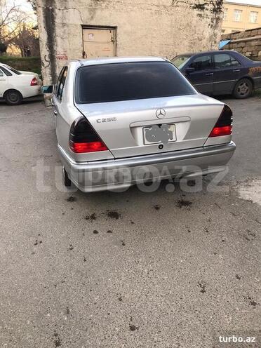 Mercedes C 230 1998, 230,000 km - 2.3 l - Bakı
