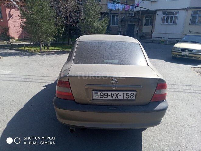 Opel Vectra 1997, 235,000 km - 1.6 л - Sumqayıt