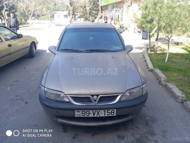 Opel Vectra 1997, 235,000 km - 1.6 л - Sumqayıt
