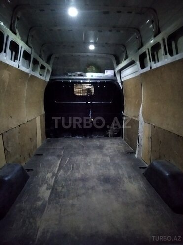 Ford Transit 2002, 319,000 km - 2.4 l - Quba