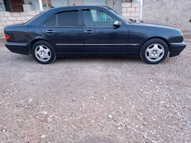 Mercedes E 200 1998, 440,210 km - 2.0 l - Goranboy