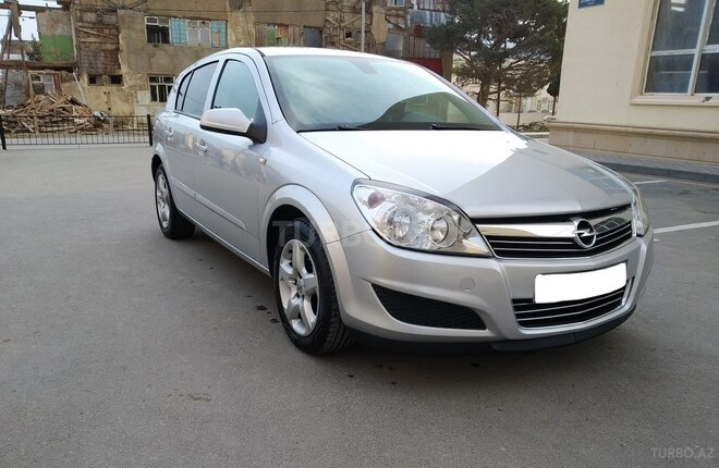 Opel Astra 2007, 240,000 km - 1.3 л - Bakı