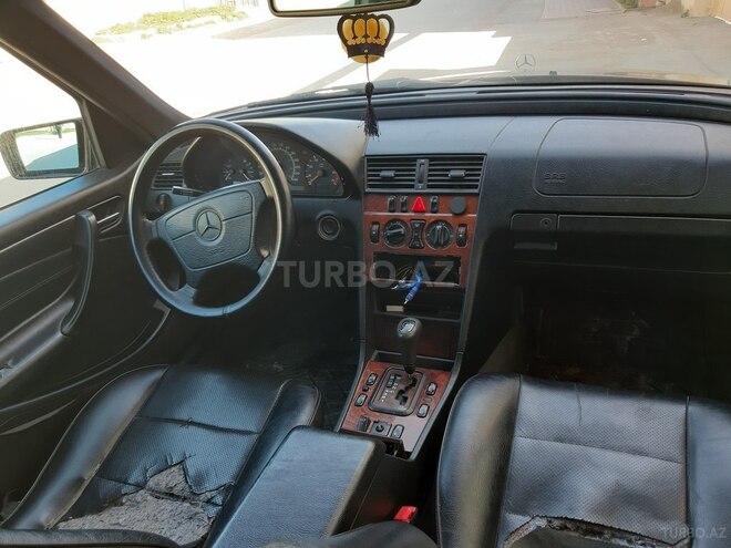 Mercedes C 230 1999, 147,258 km - 2.3 л - Bakı