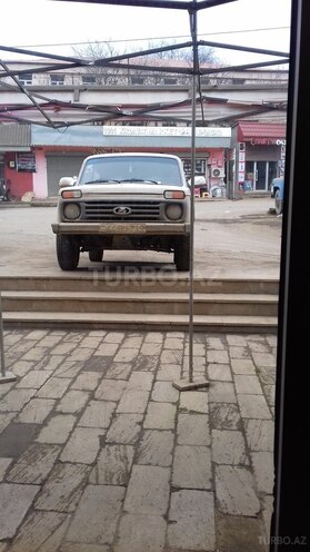LADA (VAZ) Niva 1990, 1,266 km - 0.2 l - Lerik