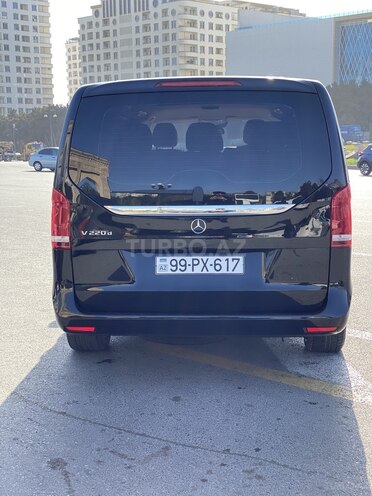Mercedes V 220 2018, 67,000 km - 2.2 l - Bakı