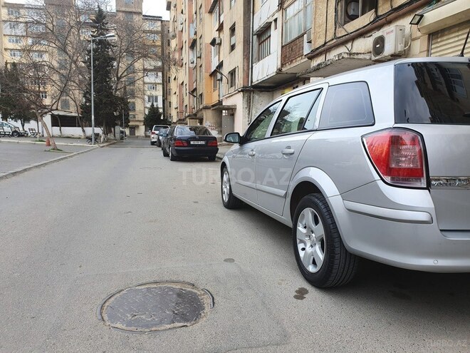 Opel Astra 2008, 225,000 km - 1.7 l - Bakı