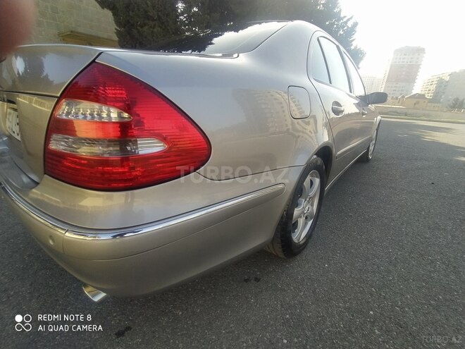 Mercedes E 240 2004, 404,239 km - 2.6 l - Bakı