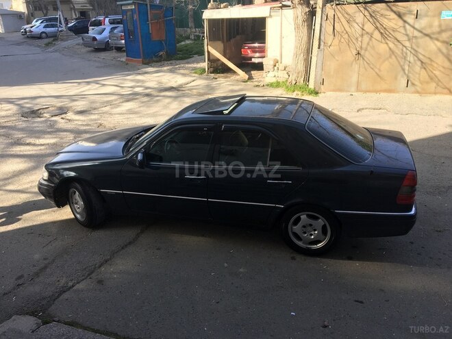 Mercedes C 220 1996, 366,800 km - 2.2 л - Biləsuvar