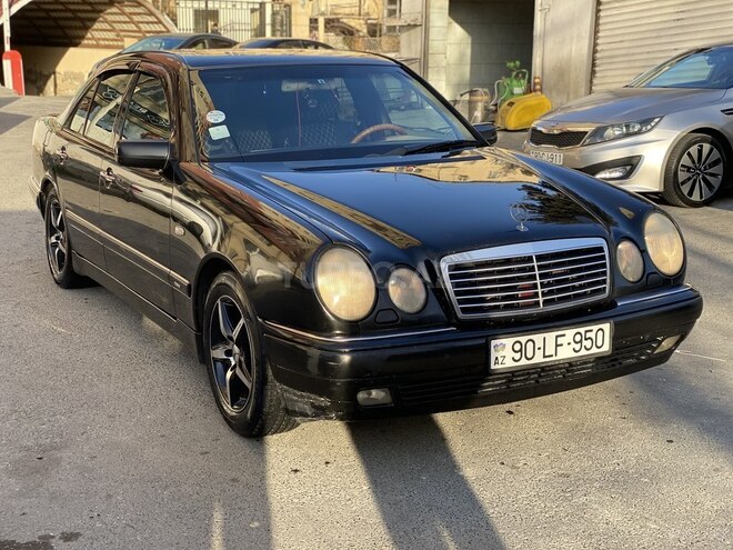 Mercedes E 240 1998, 340,000 km - 2.4 л - Bakı