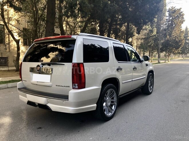 Cadillac Escalade 2011, 138,000 km - 6.2 l - Bakı