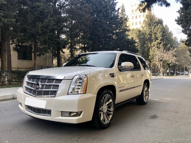 Cadillac Escalade 2011, 138,000 km - 6.2 l - Bakı