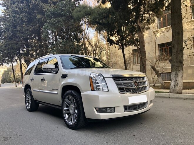Cadillac Escalade 2011, 138,000 km - 6.2 l - Bakı