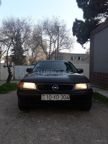 Opel Astra 1996, 452,123 km - 1.8 л - Bakı