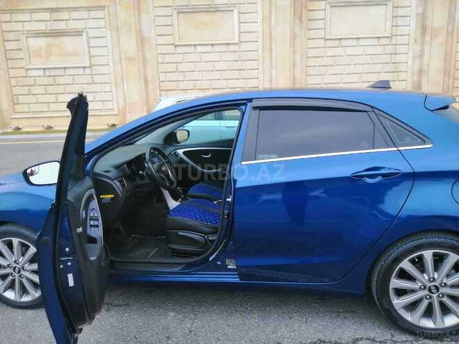 Hyundai Elantra 2015, 88,000 km - 2.0 л - Bakı