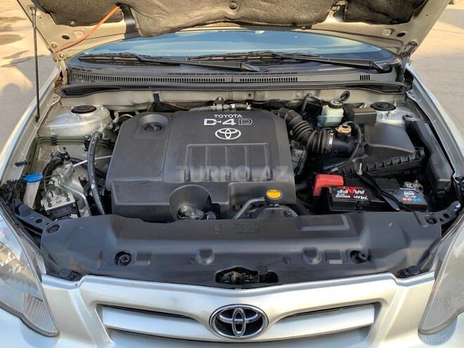 Toyota Corolla 2006, 204,000 km - 1.4 l - Bakı