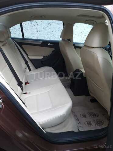 Volkswagen Jetta 2016, 60,800 km - 1.4 л - Bakı