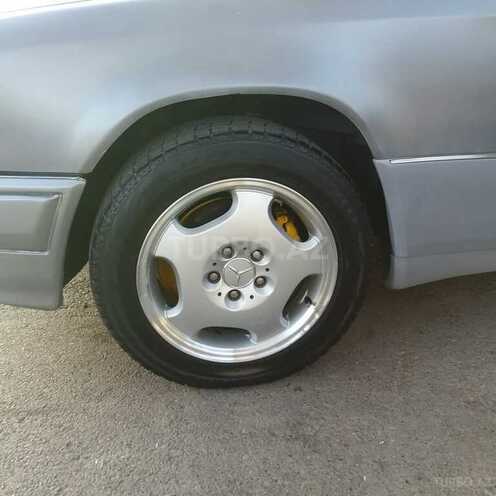 Mercedes E 250 1991, 453,000 km - 2.5 л - Ağcabədi