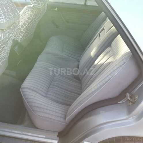 Mercedes E 250 1991, 453,000 km - 2.5 л - Ağcabədi