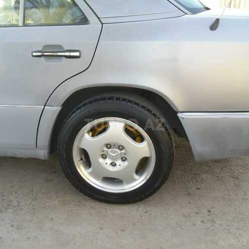 Mercedes E 250 1991, 453,000 km - 2.5 л - Ağcabədi
