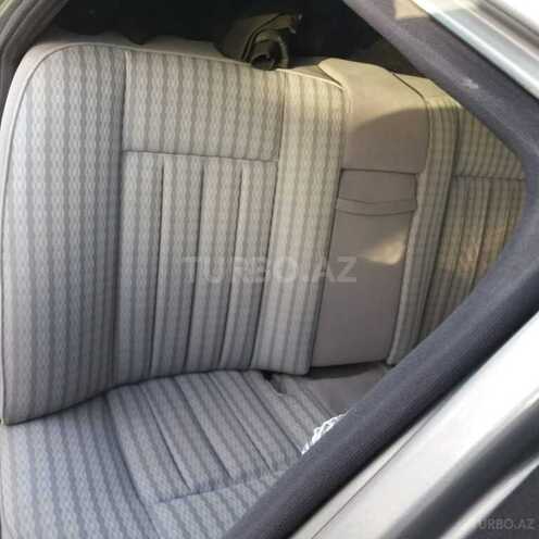 Mercedes E 250 1991, 453,000 km - 2.5 л - Ağcabədi