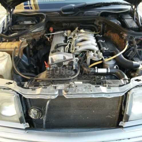 Mercedes E 250 1991, 453,000 km - 2.5 л - Ağcabədi