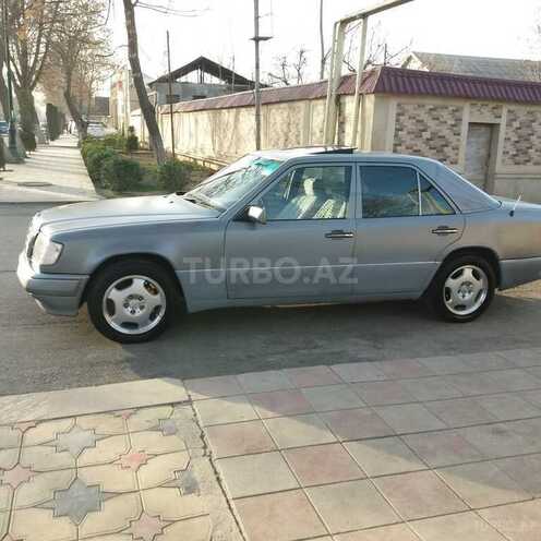 Mercedes E 250 1991, 453,000 km - 2.5 л - Ağcabədi
