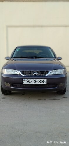 Opel Vectra 1998, 280,000 km - 2.0 л - Gəncə