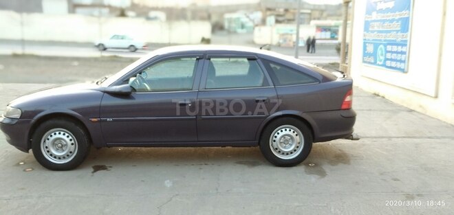 Opel Vectra 1998, 280,000 km - 2.0 л - Gəncə