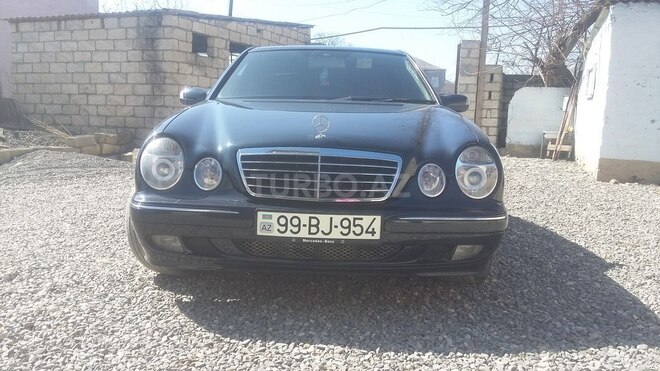 Mercedes E 240 1999, 260,243 km - 2.4 l - Xaçmaz