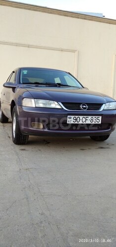 Opel Vectra 1998, 280,000 km - 2.0 л - Gəncə