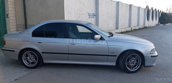 BMW 520 2002, 206,000 km - 0.3 l - Bakı