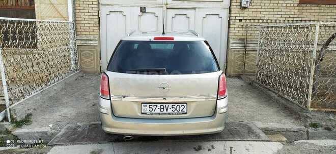 Opel Astra 2005, 315,000 km - 2.0 l - Gəncə