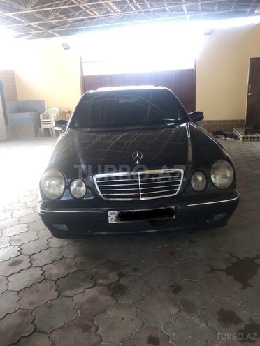 Mercedes E 270 2000, 321,000 km - 2.7 л - Bakı