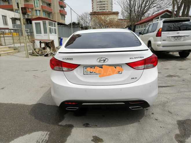 Hyundai Elantra 2011, 140,000 km - 1.8 l - Bakı