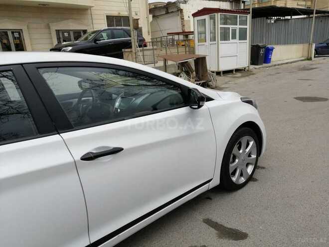 Hyundai Elantra 2011, 140,000 km - 1.8 l - Bakı