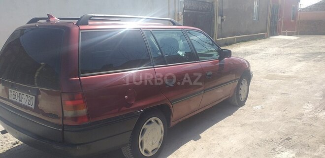 Opel Astra 1993, 325,000 km - 1.8 l - Bakı