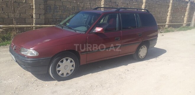 Opel Astra 1993, 325,000 km - 1.8 l - Bakı