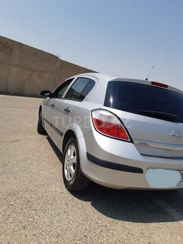 Opel Astra 2006, 205,800 km - 1.3 л - Bakı