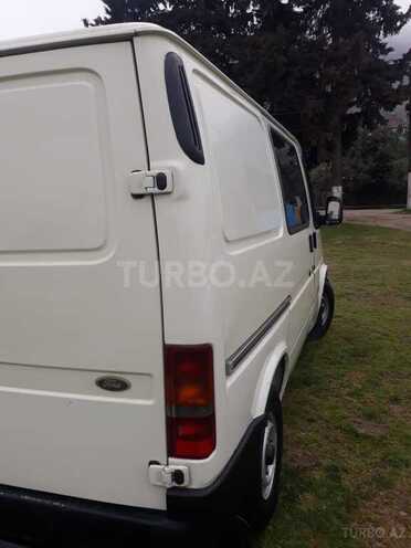 Ford Transit 1999, 448,000 km - 2.5 l - Astara