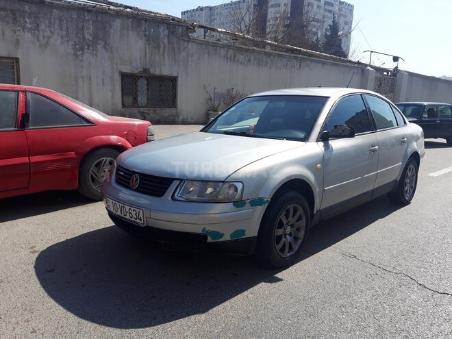 Volkswagen Passat 1999, 214,000 km - 1.8 l - Bakı